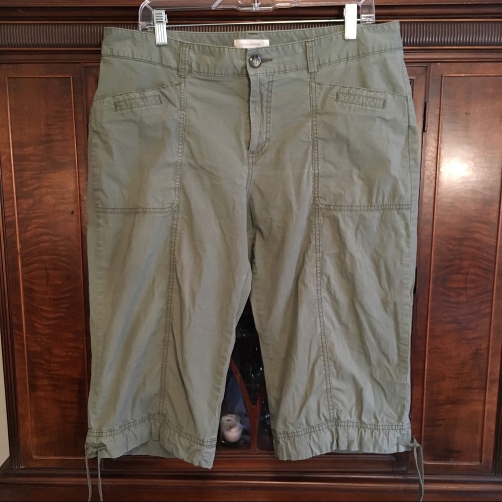 Dockers Women’s Shorts, Tan